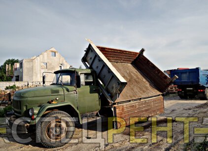 ЗИЛ
                        Колхозник